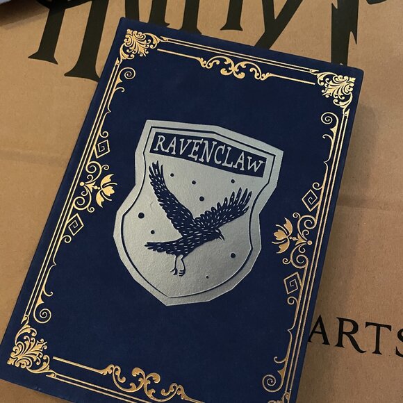 Harry Potter FAN Miniso Gift Set with sold out rare Ravenclaw Journal - Picture 4 of 14